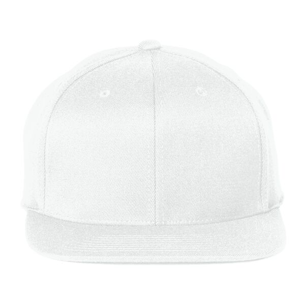 NEW ERA® FLAT BILL SNAPBACK CAP Thumbnail